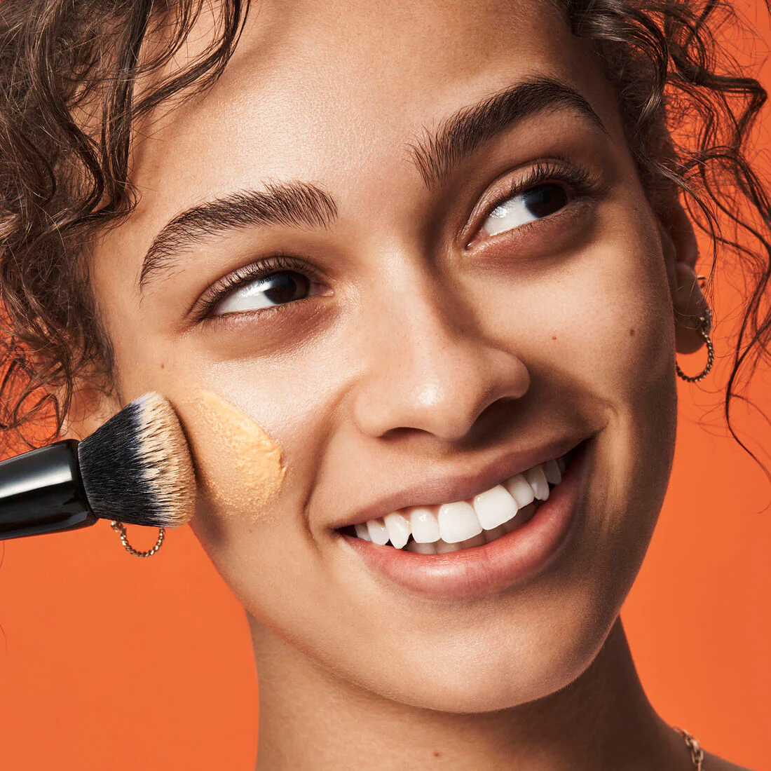C-Brightening Putty Primer - Image 3