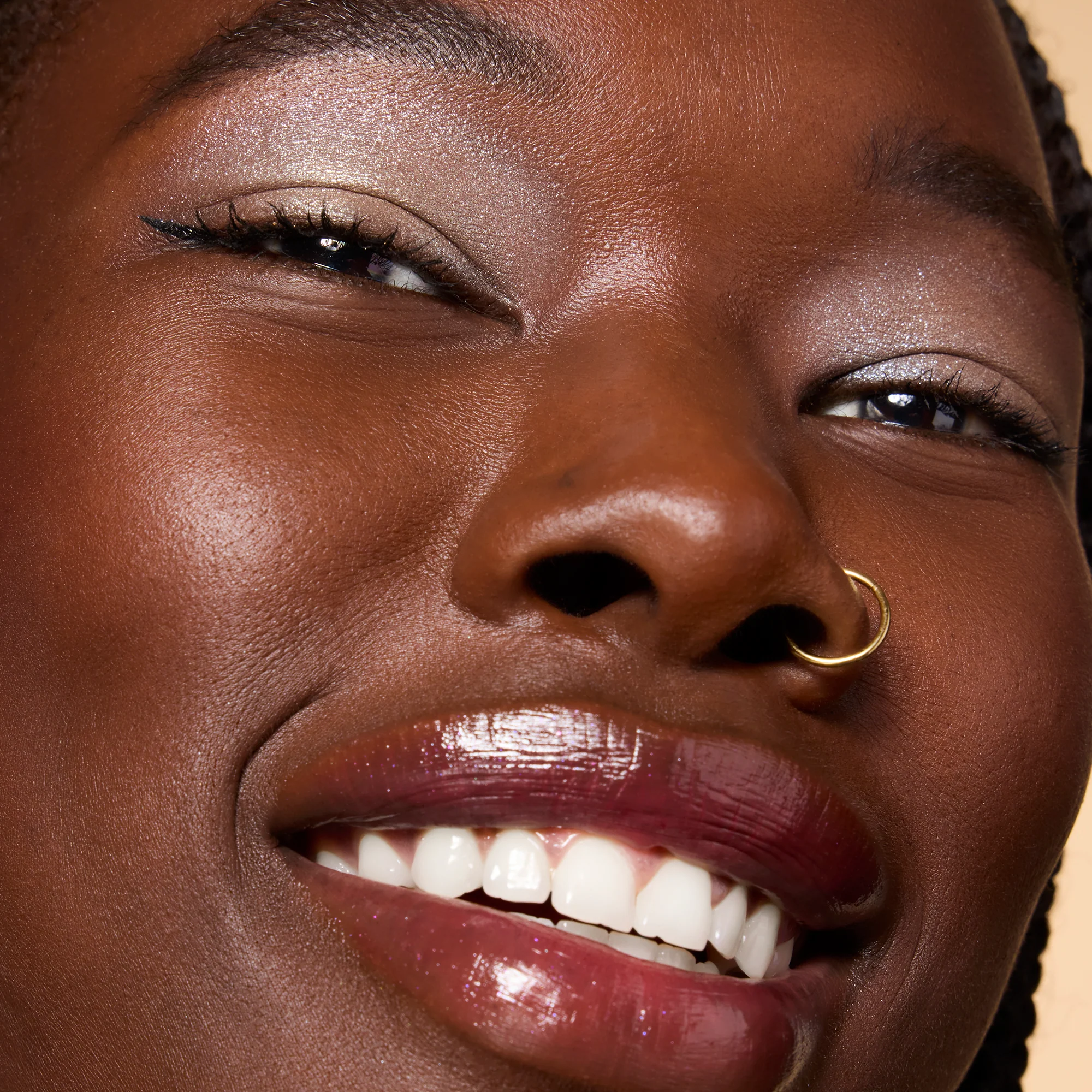 Fine as Fleck Glitter Eyeshadow - Image 15