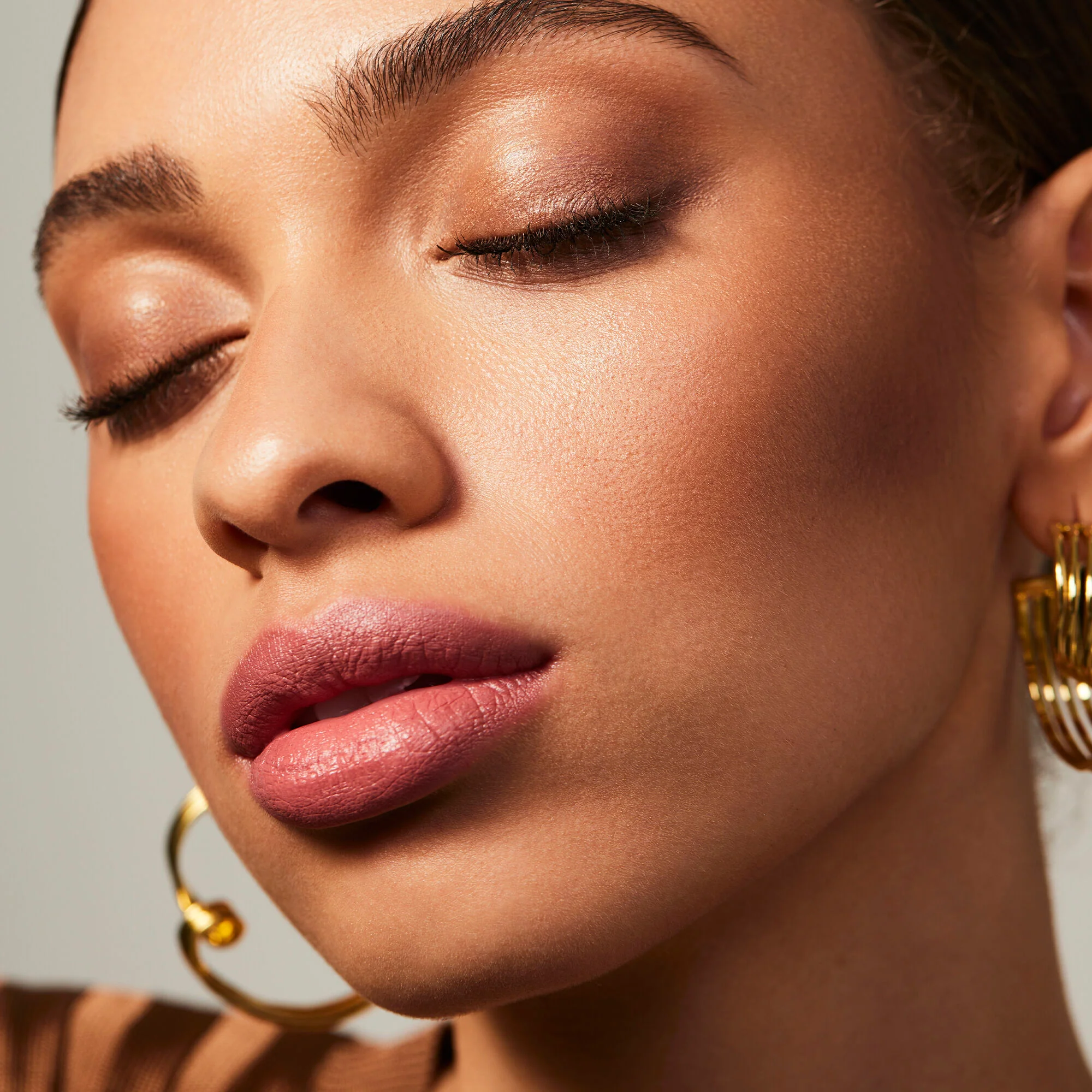 Luminous Putty Bronzer - Image 6